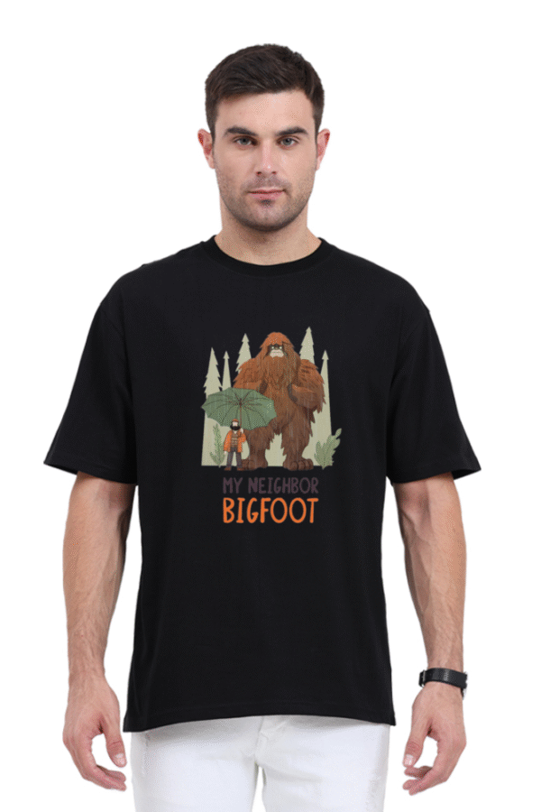 My Neighbor Bigfoot |Oversize T-shirt